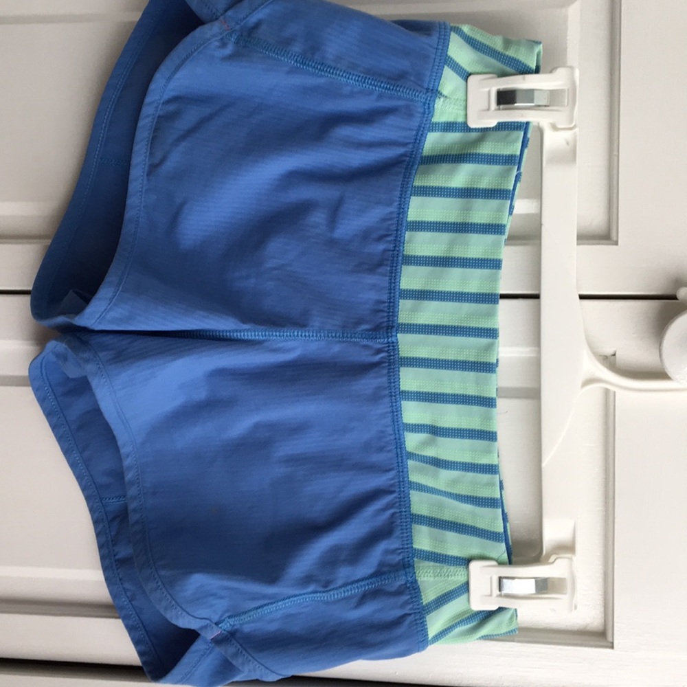 ❌SOLD❌Ivivva by lululemon girls blue shorts sz 12